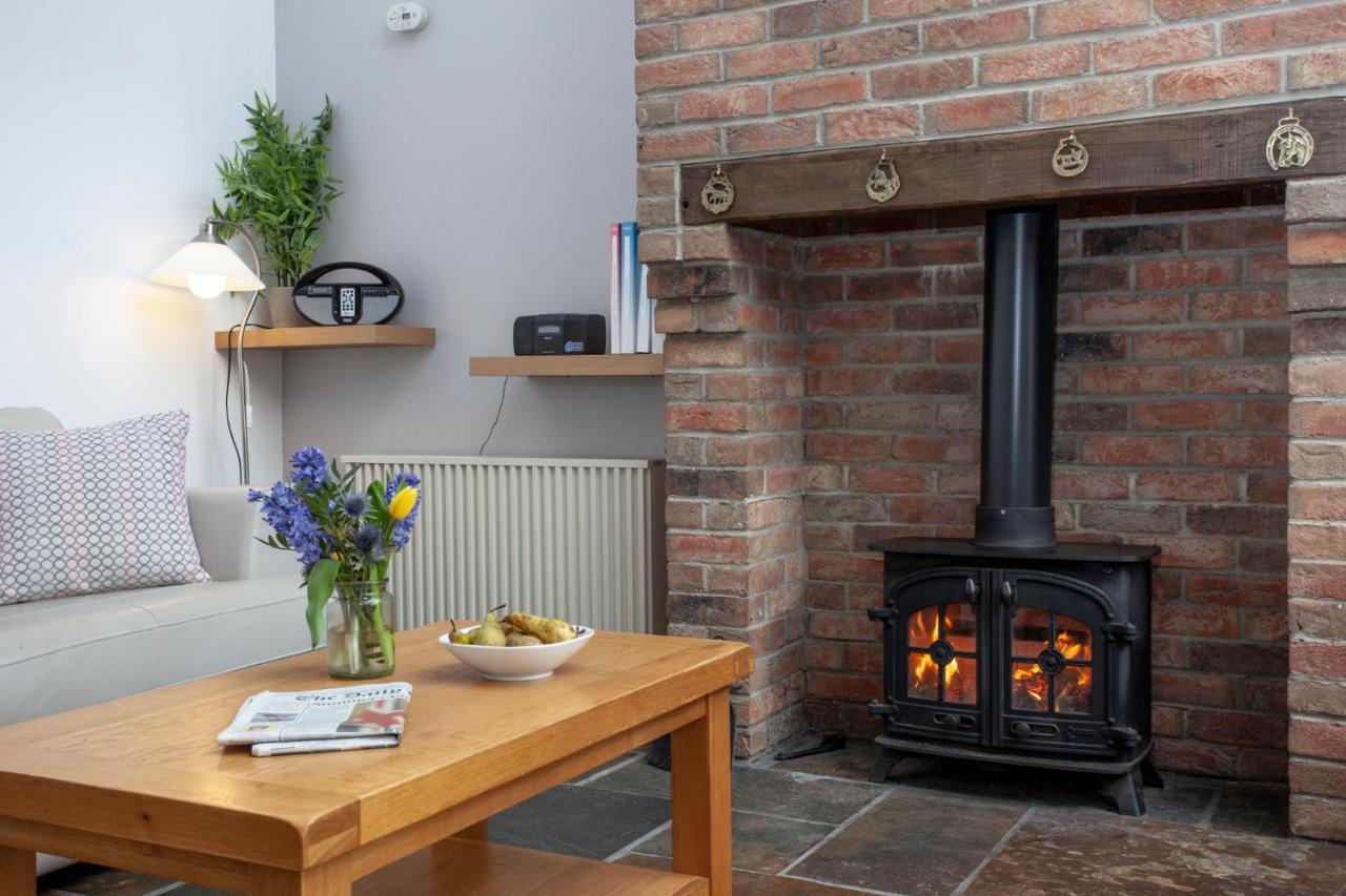 Swift Cottage Broadhempston Kültér fotó